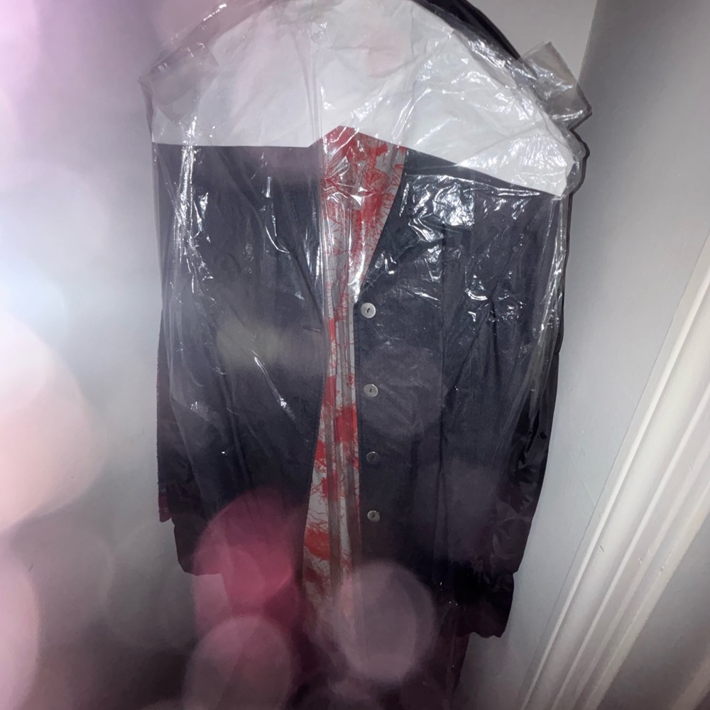 Amanda Smith Red And White Patterned Garment - image 1